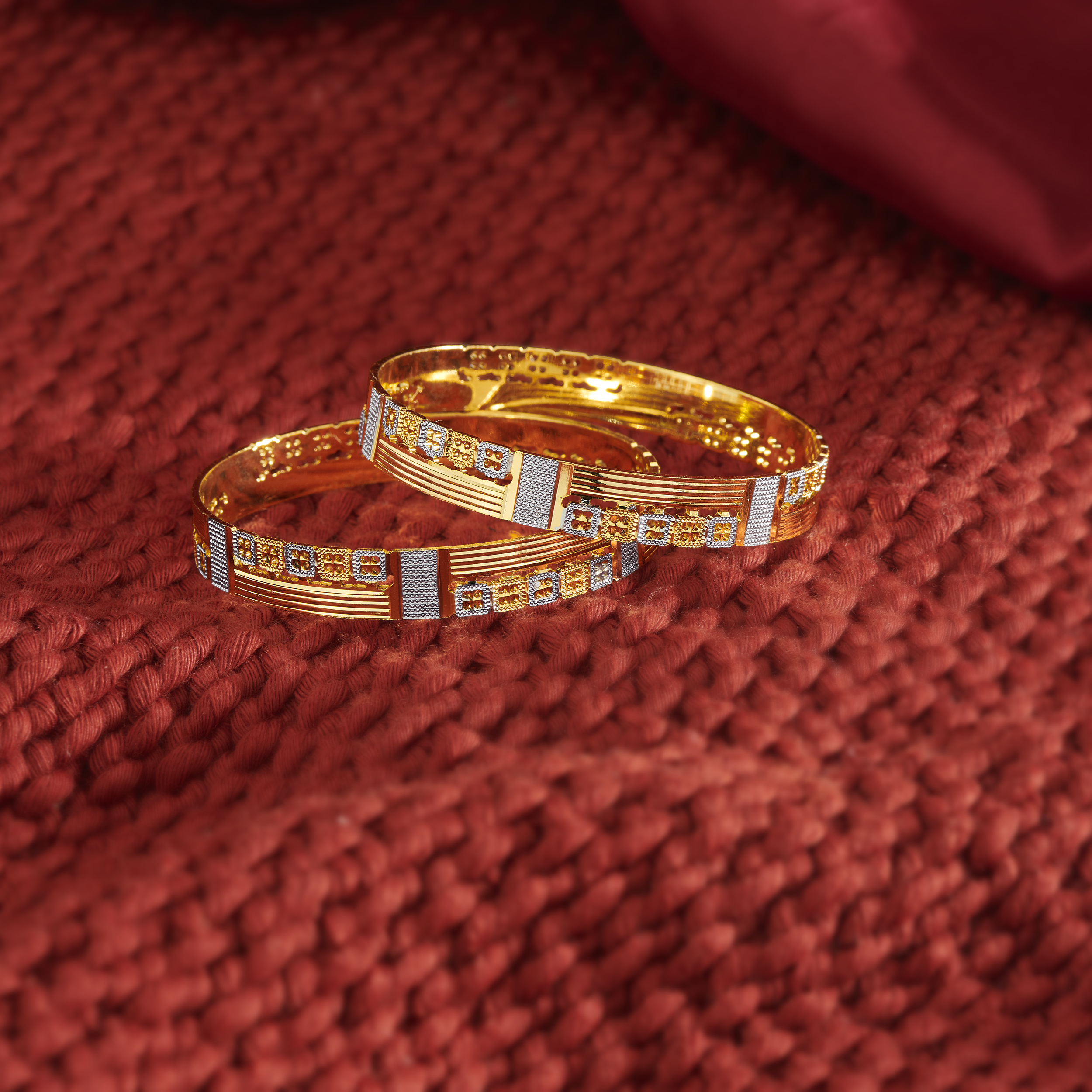 Majestic Square lines Bangles
