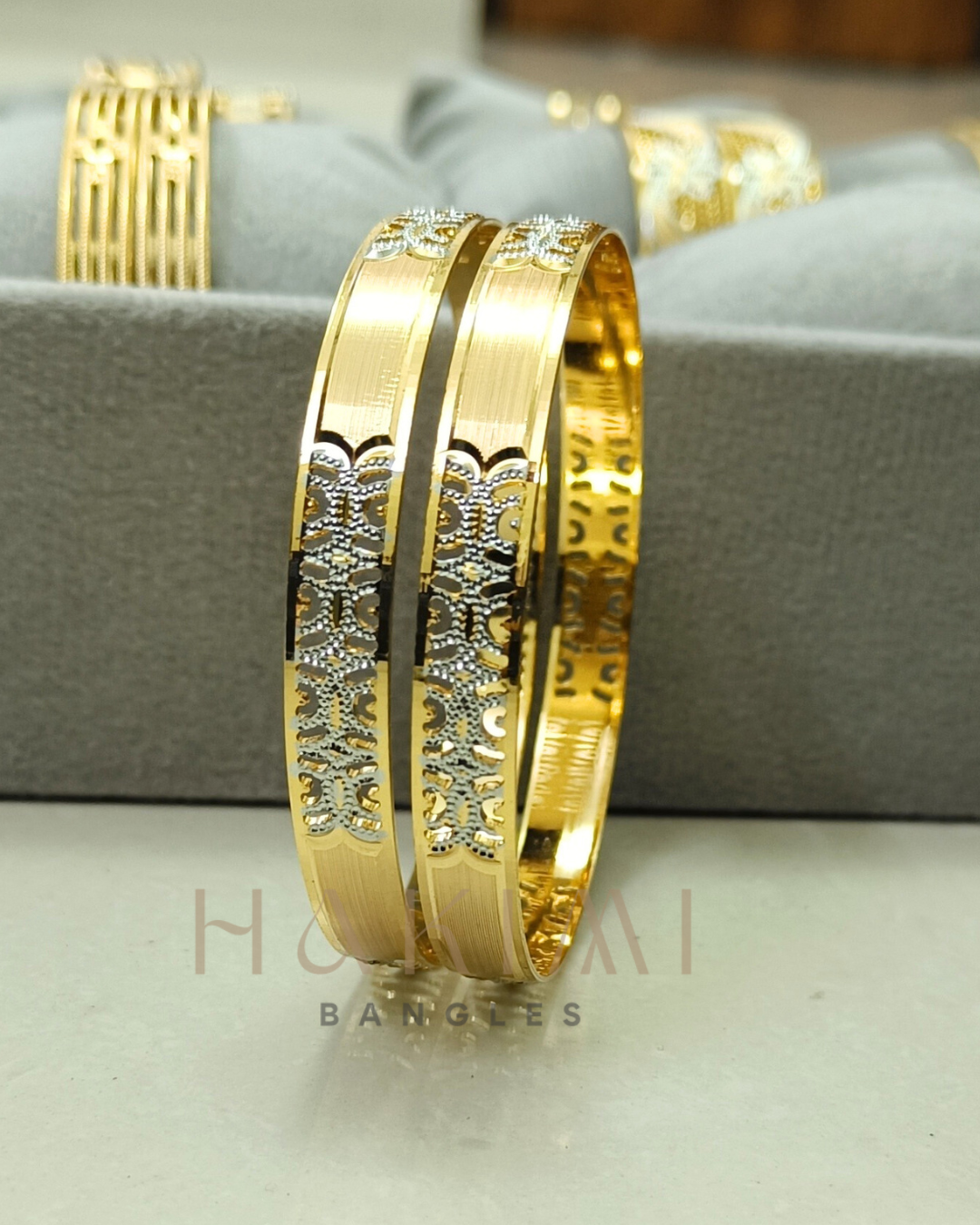 Satin-Sparkle Kada
