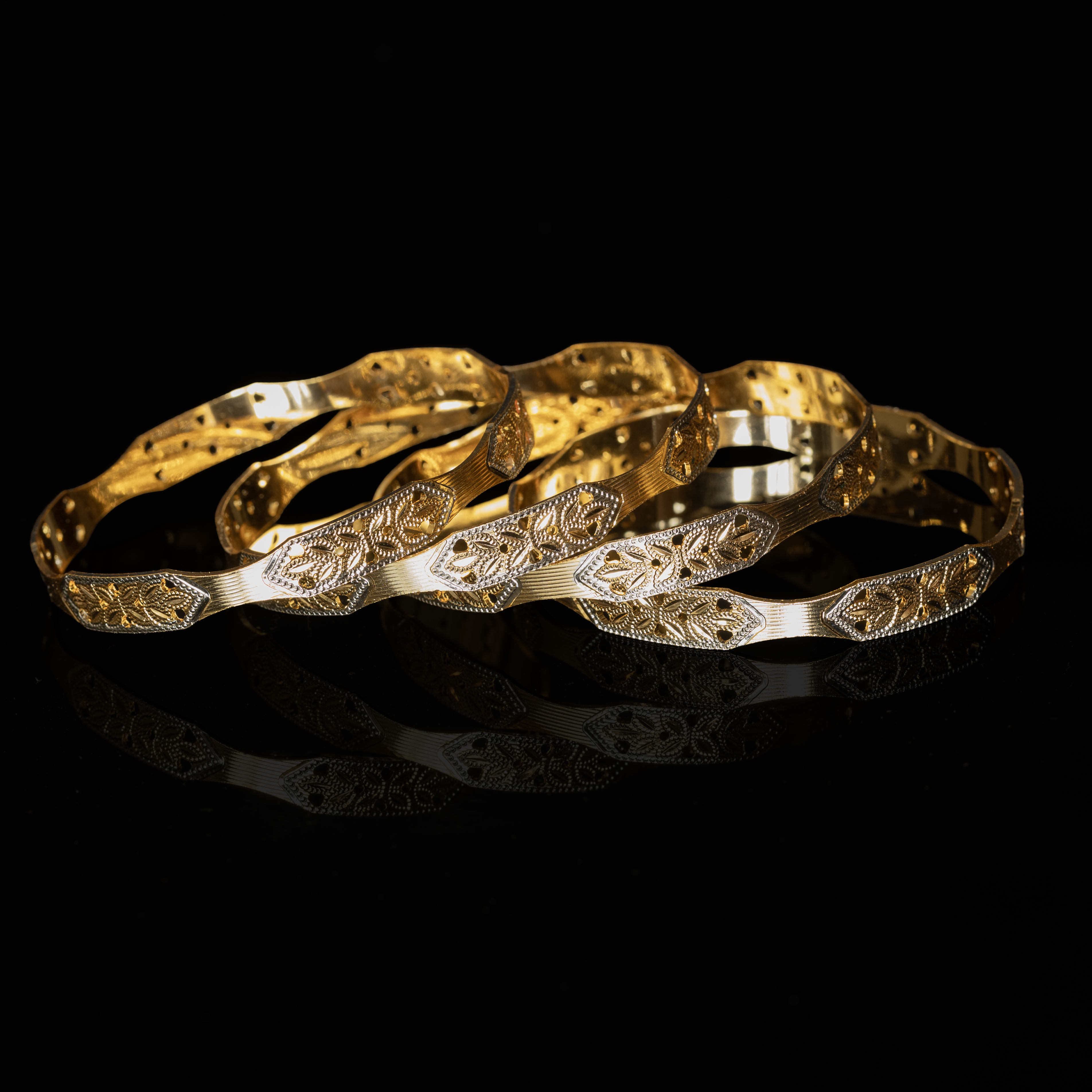 Royal Leaf Kada